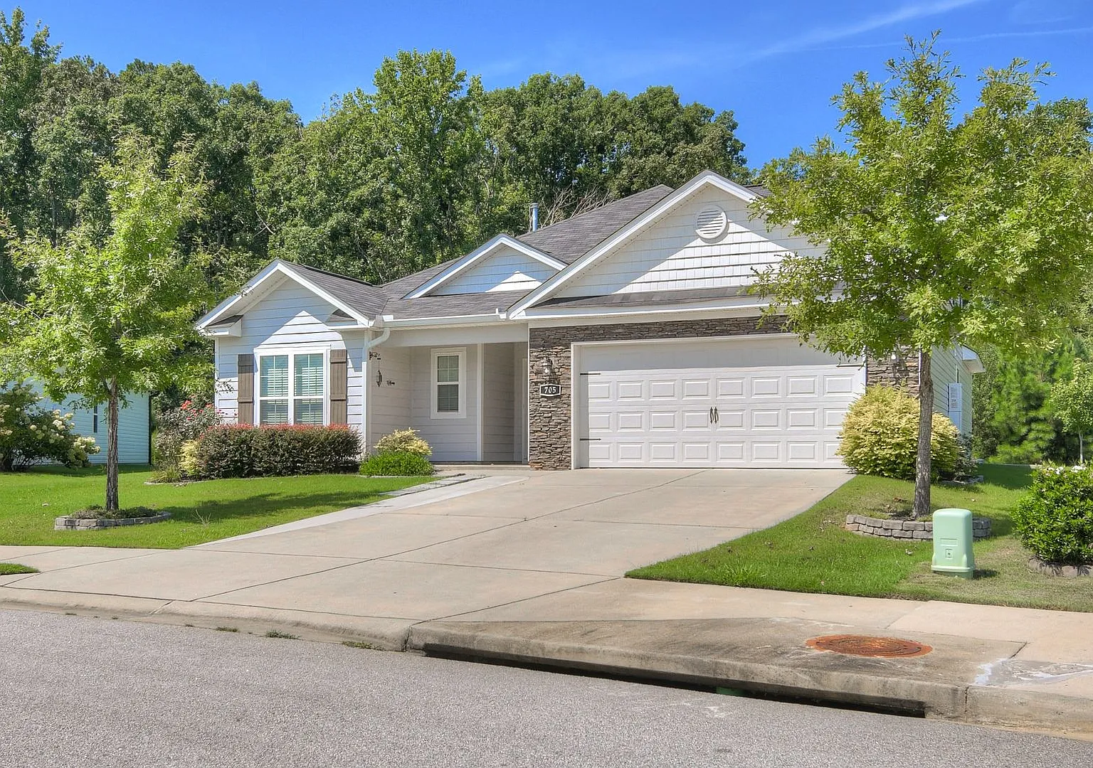 4 Bedroom 3 Bathroom Home in Kelarie — Photo 3