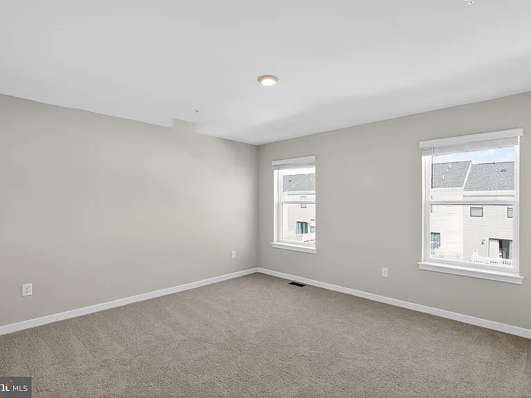 436 Whirl Ln — Photo 16
