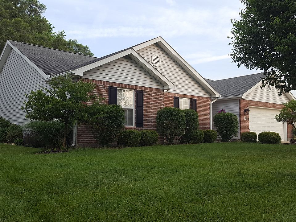 1st image of 6 Ash Knoll Dr