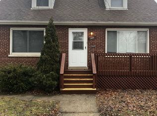 17851 Escanaba Ave, Lansing, IL 60438