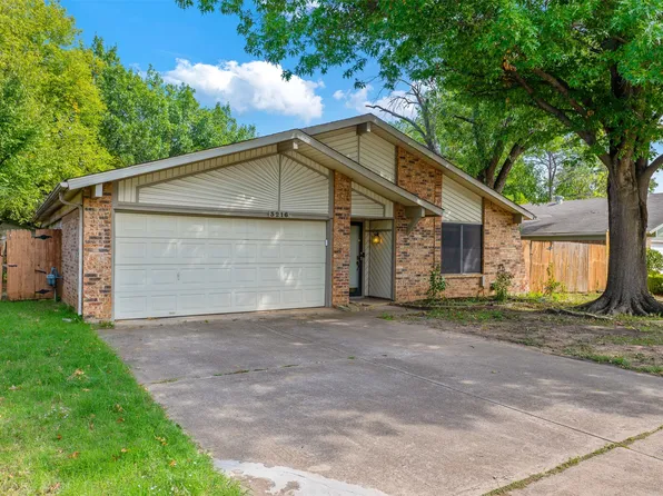 3216 Scenic Hills Dr, Bedford, TX 76021