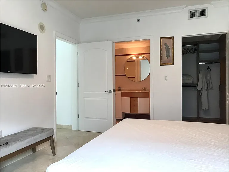 110 Washington Ave #1614 — Photo 16
