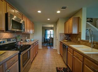 797 Kingfisher Ln, Leander, TX 78641