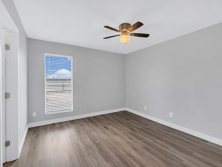 Echo Luxury Apartments — Photo 124
