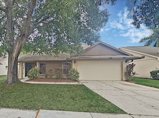 2005 Redbridge Dr, Brandon, FL 33511