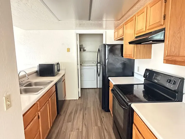 2019 W Lemon Tree Pl #1107 — Photo 2