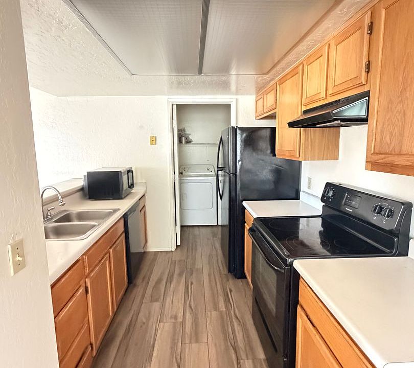 2nd image of 2019 W Lemon Tree Pl Unit 1107