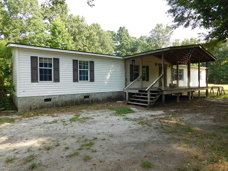 900 Loftin Farm Rd — Photo 1