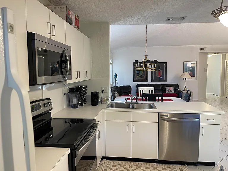 6650 Montego Bay Blvd #F — Photo 16