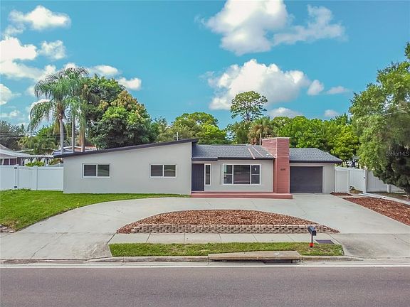 2nd image of 6640 Gulfport Blvd S