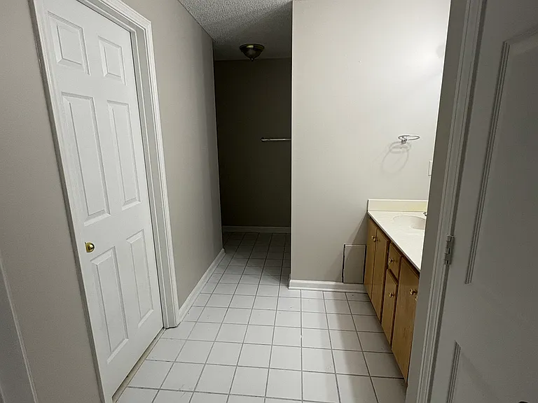 109 Drew Cir — Photo 6
