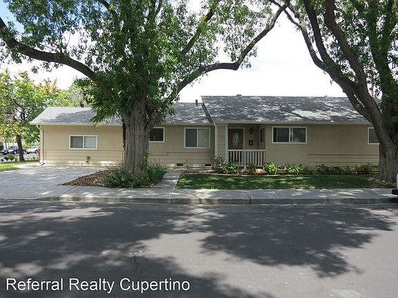 2nd image of 2385 Kay Dr