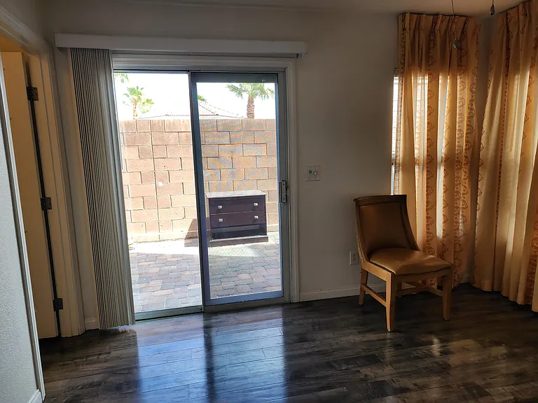 4770 Cortina Rancho St #2 — Photo 24
