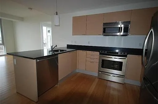2 Earhart St #711 — Photo 10