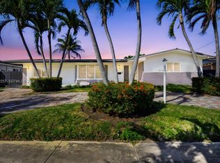 1871 NE 186th St, North Miami Beach, FL 33179