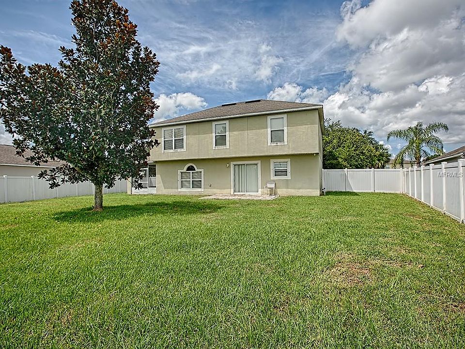 1st image of 31912 Parkdale Dr