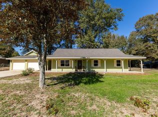 71 Griffith Rd, Hattiesburg, MS 39402