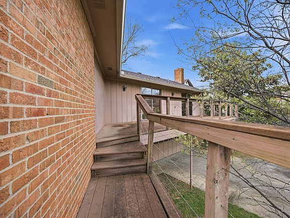 84th image of 2044 Manor Dr