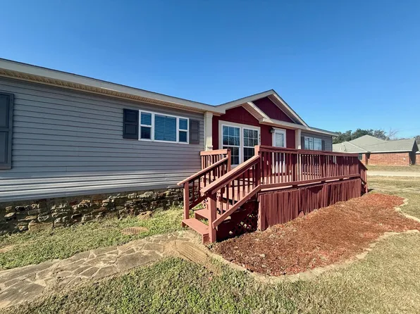 845 Caldwell St, Lexington, TX 78947