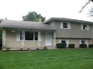 6105 Johnson St, Merrillville, IN 46410