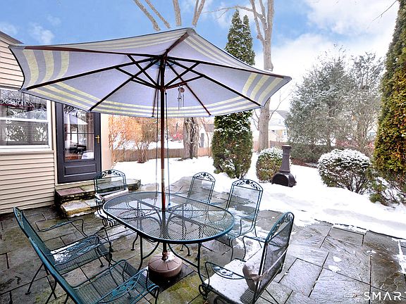 4th image of 22 Tunxis Road