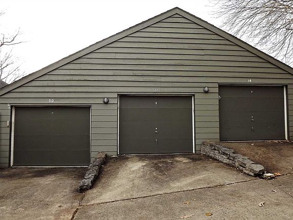 2nd image of 9787 S Harbour Pointe Dr #28