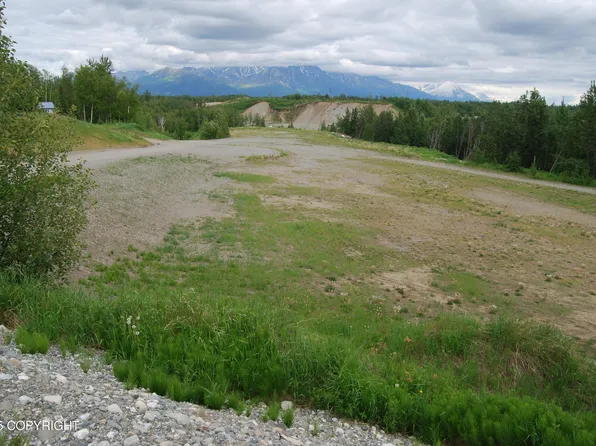 7302 & 7303 E Double B Cir, Palmer, AK 99645