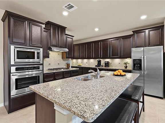 5th image of 5125 Crawfish Ln