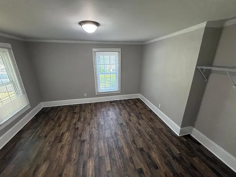 421 Carolina Ave — Photo 16