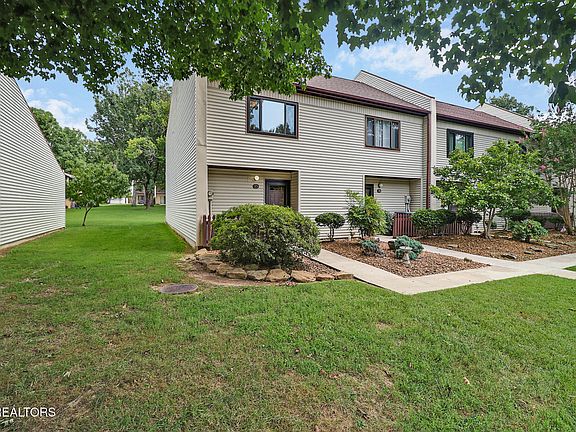 4th image of 25 Wilshire Heights Dr
