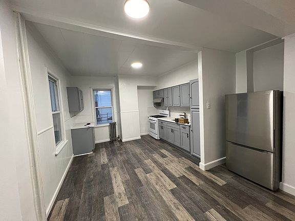 4th image of 8578 114th St Floor 2
