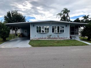 3951 Voorne St, Sarasota, FL 34234