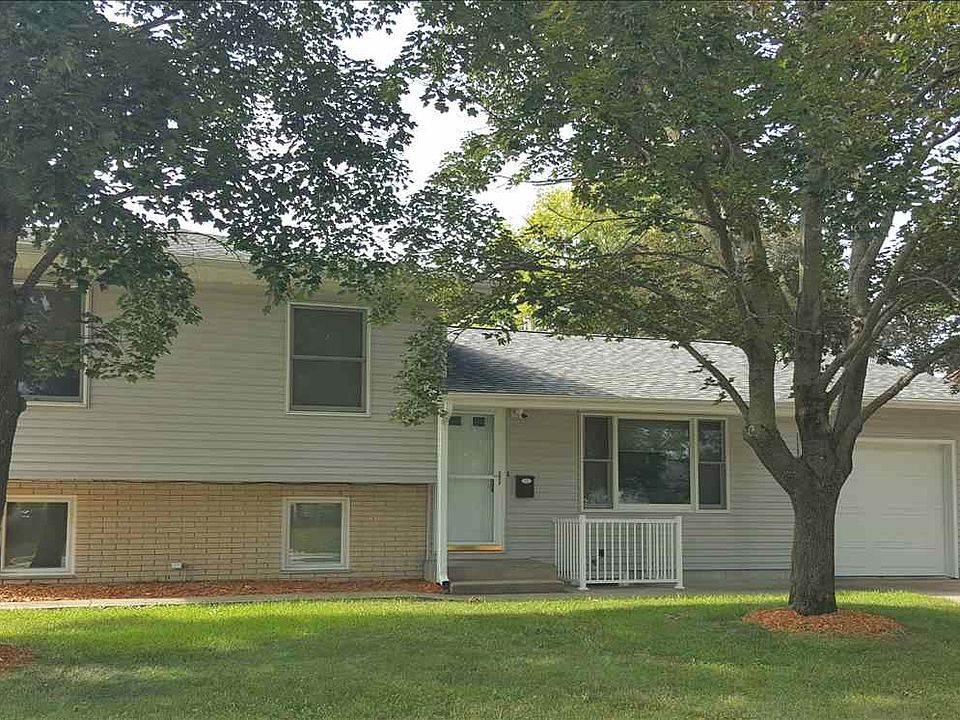 1st image of 1613 Wakonda Dr