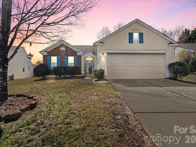 1528 Oakdale Green Dr, Charlotte, NC, 28216