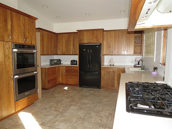 4th image of 4842 Glenhaven Dr