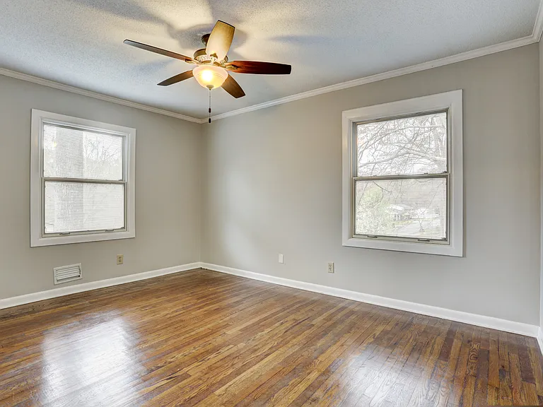 3245 Foxwood Trl SE — Photo 16