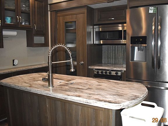 4th image of 33-35 Wareham St #92