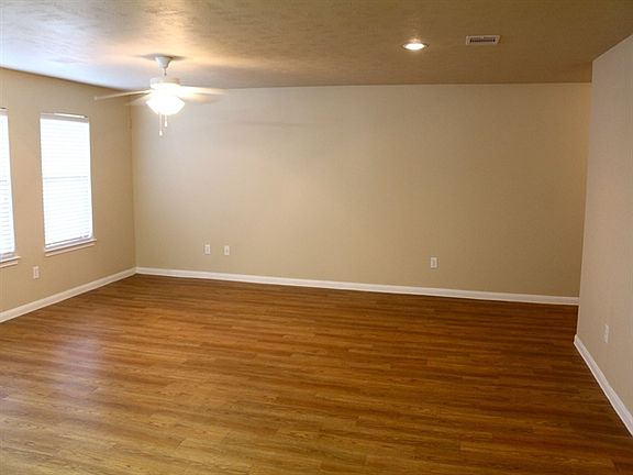 2nd image of 19412 Dry Canyon Ct