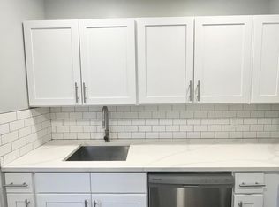 1112 S 7th St APT 1, Allentown, PA 18103