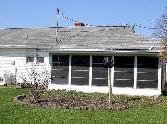 4th image of 102 Miller Ave