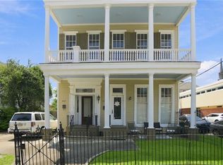 1422 Peniston St, New Orleans, LA 70115
