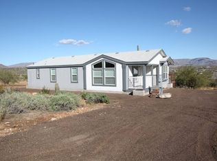 47813 N 40th Ave, New River, AZ 85087