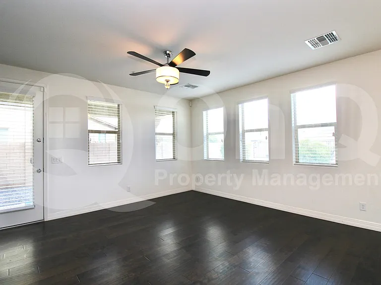 5149 S Moccasin Trl — Photo 6