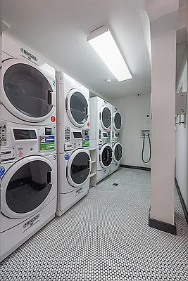 Rented by Bold New York | media 34