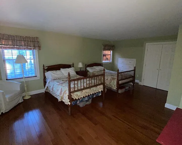 12 Airika B Dr — Photo 23