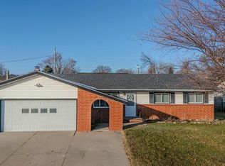 2013 Wardview Rd, Marshalltown, IA 50158