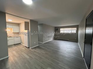 75 N Gebhart Church Rd APT C, Miamisburg, OH 45342