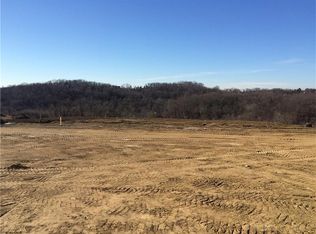 3040 Chestnut Ridge Dr, Jefferson Hills, PA 15025