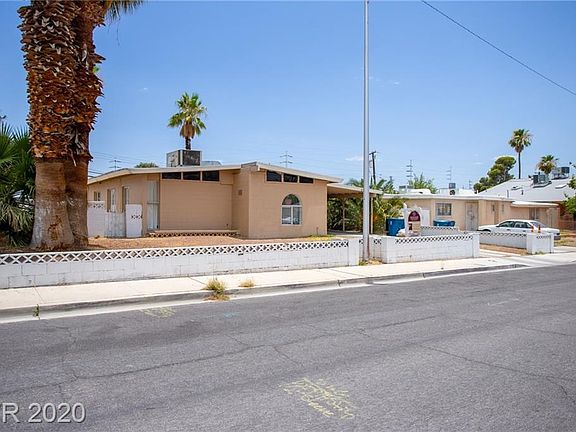 4th image of 2209 Cochran St