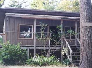 390 NE Gladwin Beach Rd, Belfair, WA 98528